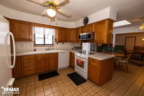 7444 Potter, Flushing, MI 48433 photo 12