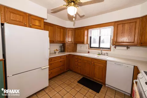 7444 Potter, Flushing, MI 48433 photo 14