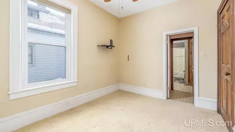 Bedroom - 417 S 8th, Escanaba, MI 49829 photo 6 of 6