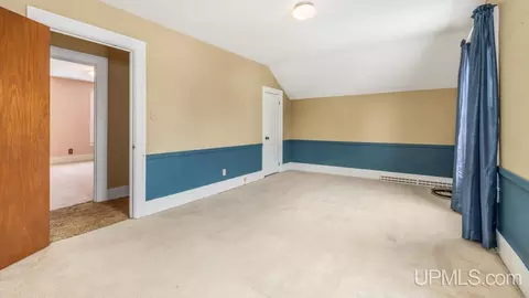 Bedroom - 417 S 8th, Escanaba, MI 49829 photo 2 of 6
