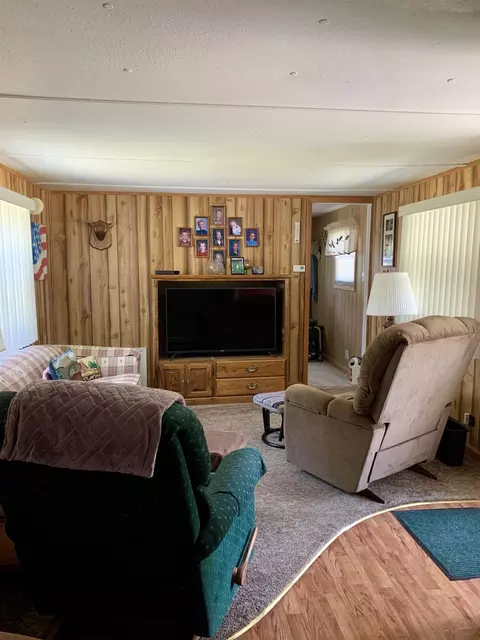 Living - 4261 Chappel, Gladwin, MI 48624 photo 1 of 2