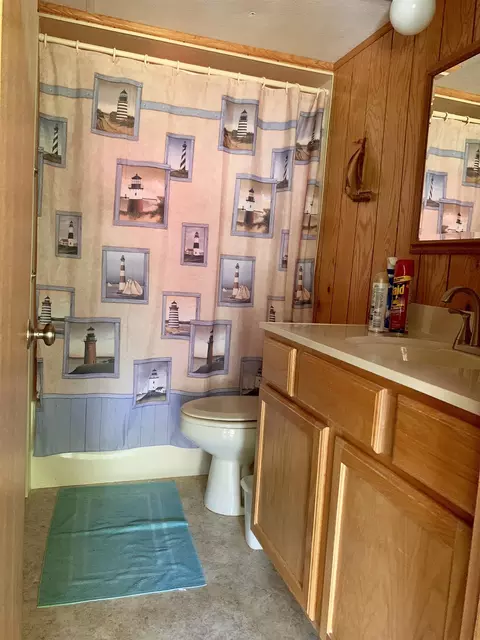 Bath - 4261 Chappel, Gladwin, MI 48624 photo 1 of 1
