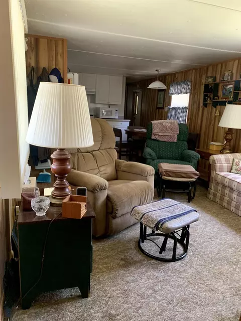 Living - 4261 Chappel, Gladwin, MI 48624 photo 2 of 2