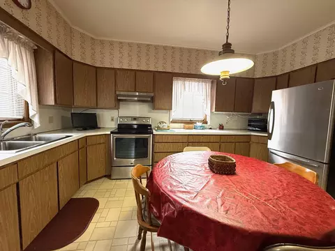 2176 4th, Bay City, MI 48708 photo 8