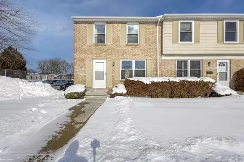 16861 E 12 Mile Rd # 1, Roseville, MI 48066