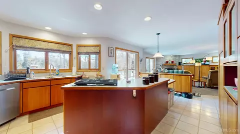 Kitchen - 4318 K, Bark River, MI 49807 photo 1 of 5