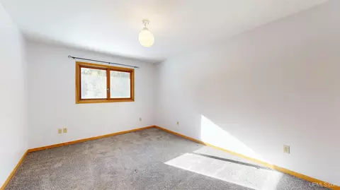 Bedroom - 4318 K, Bark River, MI 49807 photo 4 of 5
