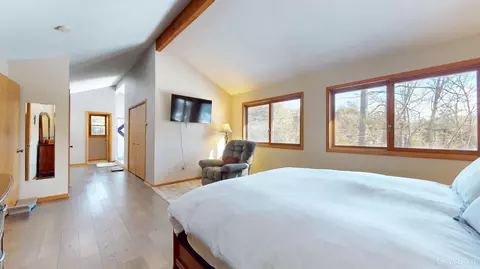 Bedroom - 4318 K, Bark River, MI 49807 photo 2 of 5