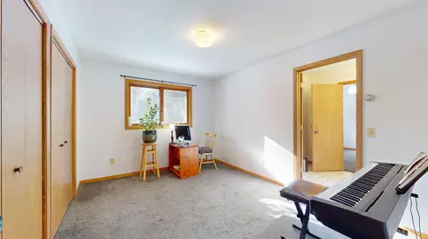 Bedroom - 4318 K, Bark River, MI 49807 photo 3 of 5