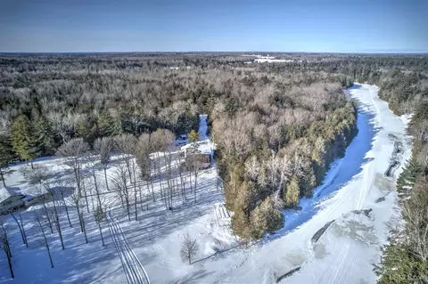 View/Area - 4318 K, Bark River, MI 49807 photo 6 of 8