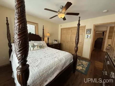 Bedroom - E4650 M28, Au Train, MI 49806 photo 9 of 10