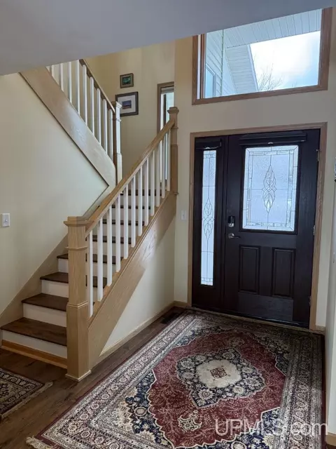 Entry Way - E4650 M28, Au Train, MI 49806 photo 1 of 4