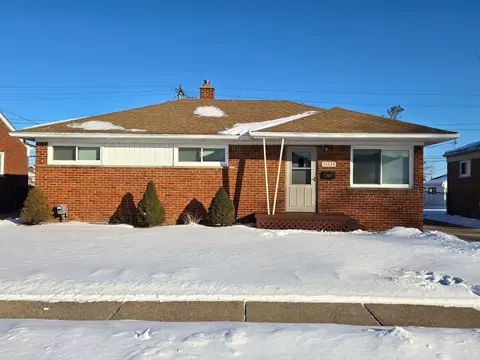 25534 Collingwood, Roseville, MI 48066