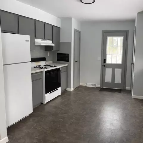 Kitchen - 77 W Mason, Twining, MI 48766 photo 1 of 2