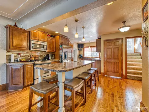 421 E Sub Sta, Temperance, MI 48182 photo 3