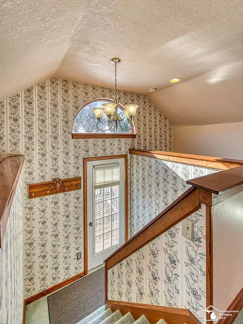 421 E Sub Sta, Temperance, MI 48182 photo 34