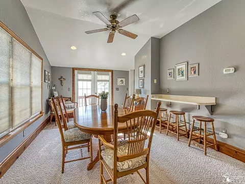 421 E Sub Sta, Temperance, MI 48182 photo 15