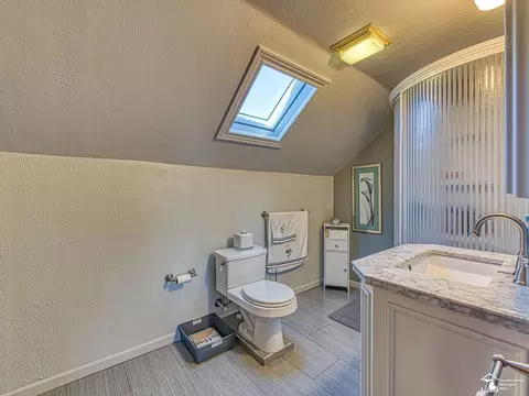 421 E Sub Sta, Temperance, MI 48182 photo 35