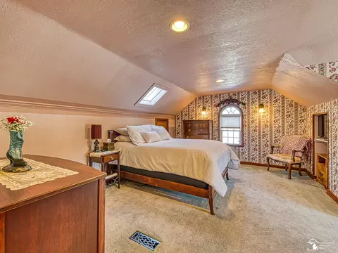 421 E Sub Sta, Temperance, MI 48182 photo 28