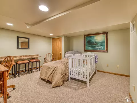 421 E Sub Sta, Temperance, MI 48182 photo 41