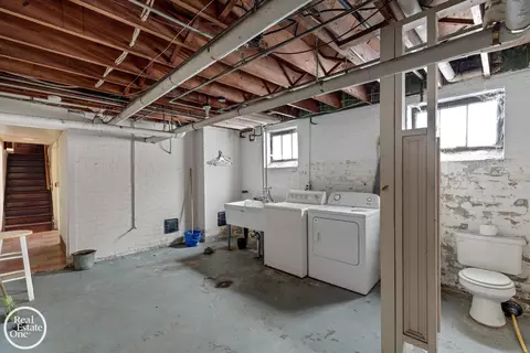 Other - 943 Harcourt, Grosse Pointe, MI 48230 photo 6 of 9