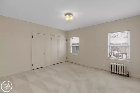 Bedroom - 943 Harcourt, Grosse Pointe, MI 48230 photo 2 of 7