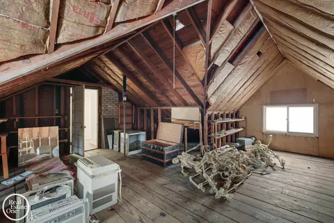 Other - 943 Harcourt, Grosse Pointe, MI 48230 photo 3 of 9