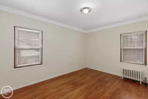Bedroom - 943 Harcourt, Grosse Pointe, MI 48230 photo 3 of 7