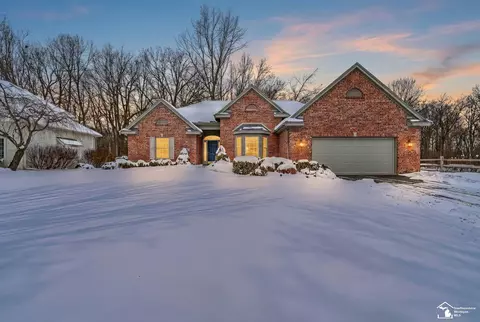 3830 Coachman, Lambertville, MI 48144