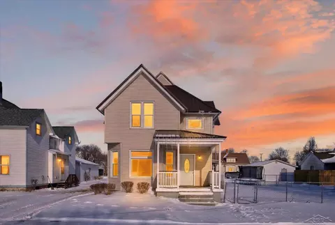 Exterior - 253 E Sebewaing, Sebewaing, MI 48759 photo 1 of 6