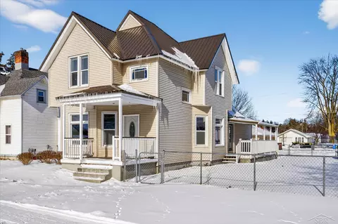 Exterior - 253 E Sebewaing, Sebewaing, MI 48759 photo 2 of 6