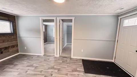 Entry Way - Undisclosed, Harrison, MI 48625 photo 4 of 6