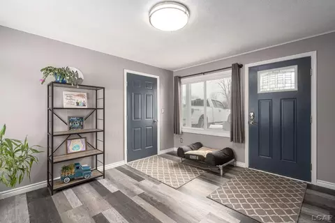 Entry Way - 10085 Talladay, Willis, MI 48191 photo 4 of 6