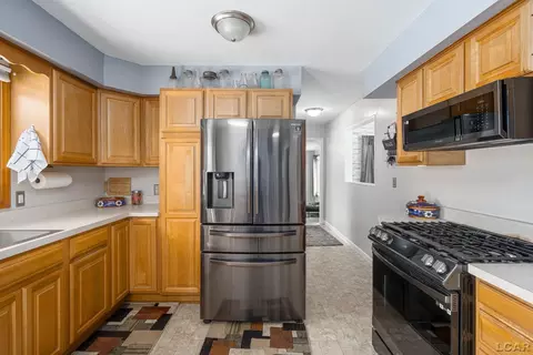 Kitchen - 10085 Talladay, Willis, MI 48191 photo 3 of 5