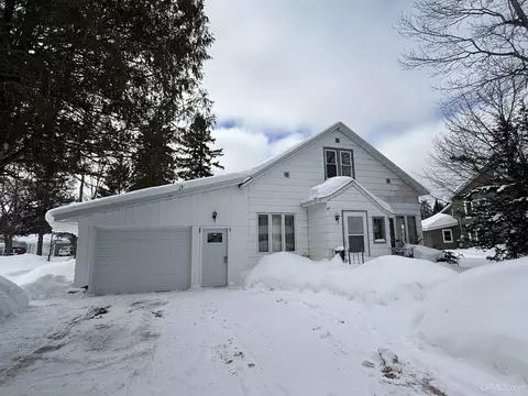 175 N Maple, Gwinn, MI 49841