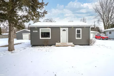 45800 Hull Rd, Van Buren, MI 48111