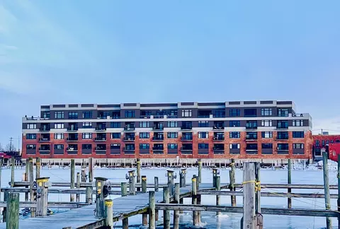 1111 N Water #106, Bay City, MI 48708