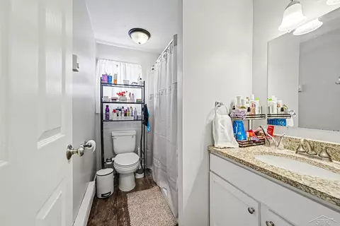 Bath - 2940 S Brennan, Hemlock, MI 48626 photo 1 of 2