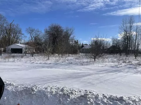 2113 Annsley St, Saginaw, MI 48601