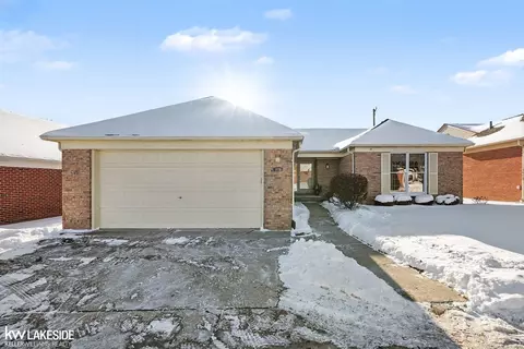 18774 Woods, Clinton Township, MI 48036