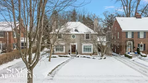 614 Rivard, Grosse Pointe, MI 48230 photo 34