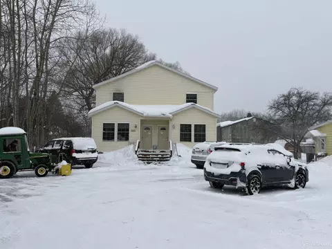 2225 Longyear, Marquette, MI 49855
