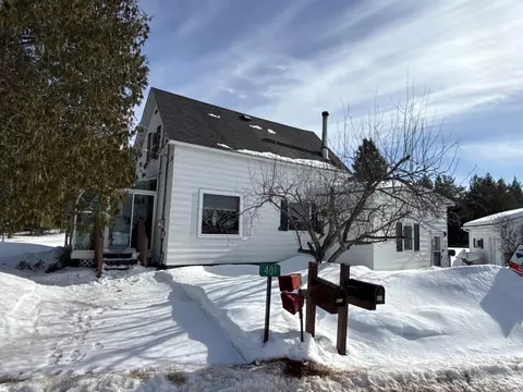 401 Co Rd Faa, Champion, MI 49814