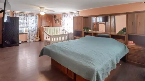 Bedroom - 8178 E Stockwell, Harrison, MI 48625 photo 3 of 13