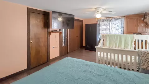 Bedroom - 8178 E Stockwell, Harrison, MI 48625 photo 4 of 13