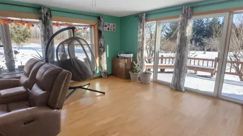 Living - 8178 E Stockwell, Harrison, MI 48625 photo 3 of 4