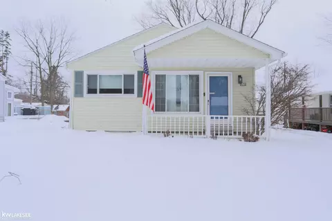 223 Fairgrove, Romeo, MI 48065