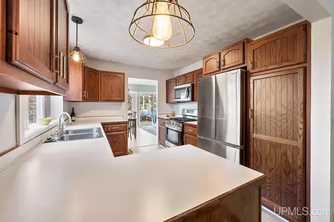 14154 Ruby, Big Rapids, MI 49307 photo 9