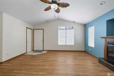 Living - 2410 Sutton, Temperance, MI 48182 photo 4 of 4