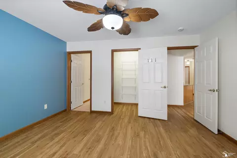 Bedroom - 2410 Sutton, Temperance, MI 48182 photo 4 of 4